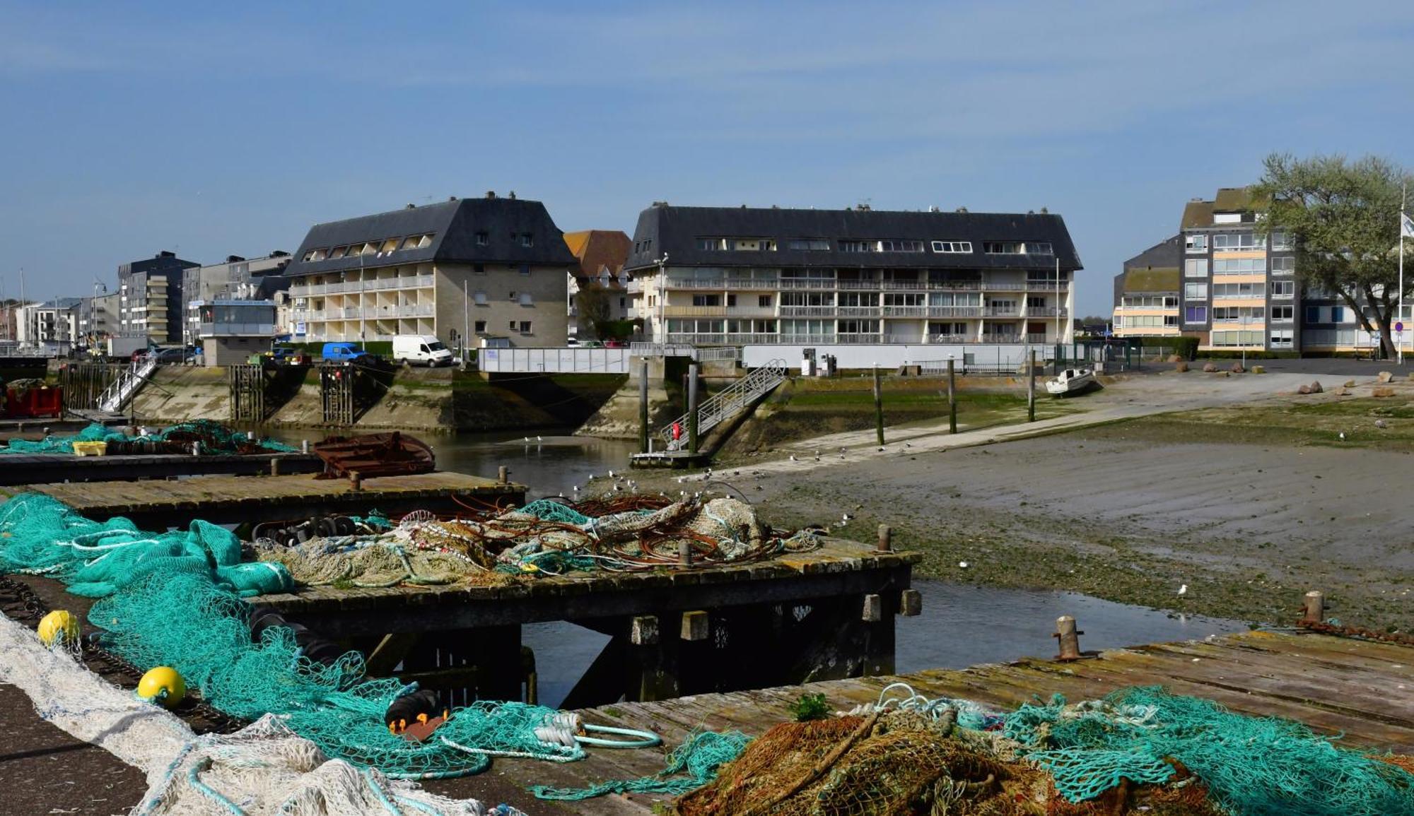 L'Esperluette - Magnifique Vue Mer Et Balcon Courseulles-sur-Mer Luaran gambar